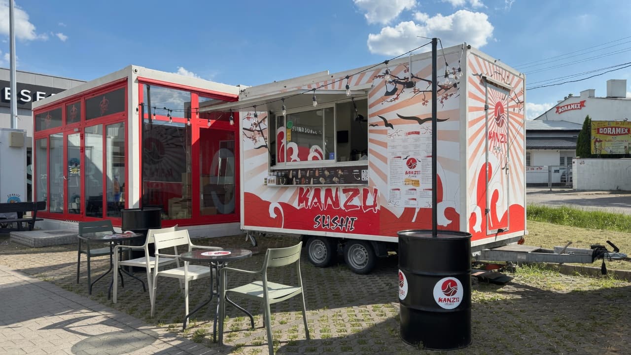 Kanzu Sushi food truck – punkt sushi na wynos z odbiorem osobistym